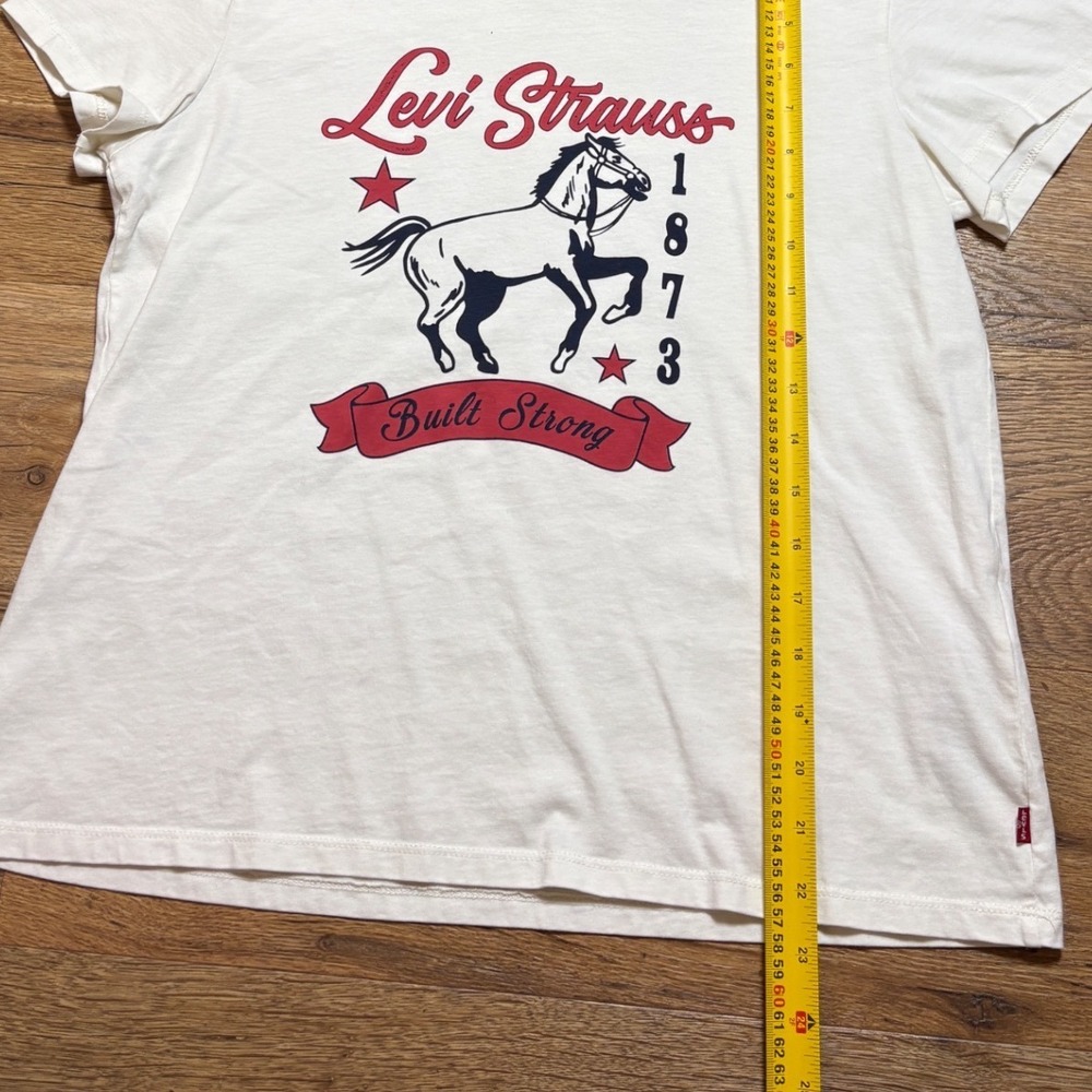 Levi Strauss Womens Graphic T Shirt White Built Strong Horse 1873 Cotton Medium - Picture 4 of 7